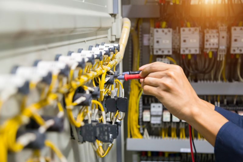 Licensed Electricians